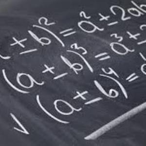 Julie - Prof de maths - Paris