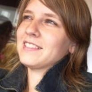 JULIE - Prof de français - Paris