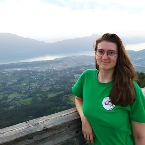 Julie - Prof de maths - Deuil-la-Barre