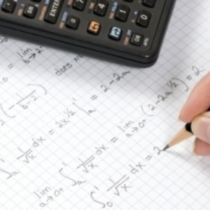 Sara - Prof de maths - Cachan