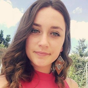 Charlotte - Prof d'aide aux devoirs - Lécousse