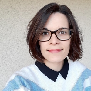 Julie - Prof d'aide aux devoirs - Salon-de-Provence