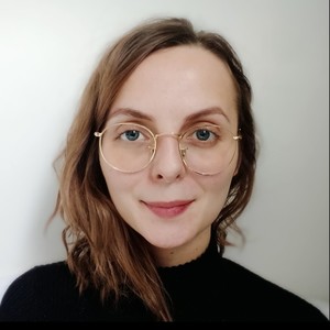 Cynthia - Prof de droit constitutionnel - Lille