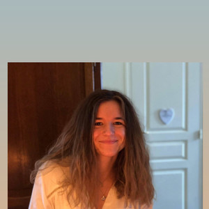 Lola - Prof de maths - Vanves