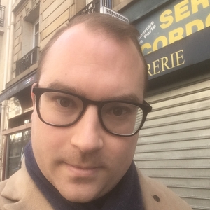 Pierre - Prof d'histoire - géo - Paris 15e