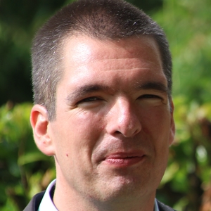Olivier - Prof de médecine - Saint-Étienne-de-Brillouet