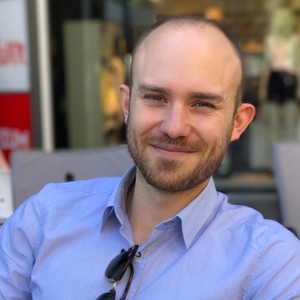 Tom - Prof de fle - français langue étrangère - Caen