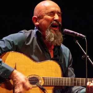 PHILIPPE - Prof de guitare - Cour-Maugis-sur-Huisne