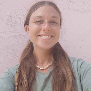 Agathe - Prof de couture - Crozon
