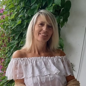 Françoise - Prof de couture - Ajaccio