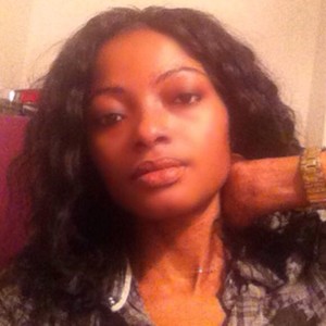 Rochelle - Prof de couture - Paris