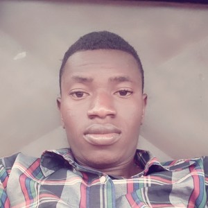 Mamadou - Prof de français - Seillons-Source-d'Argens