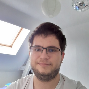 Theo - Prof de maths - Grandcourt