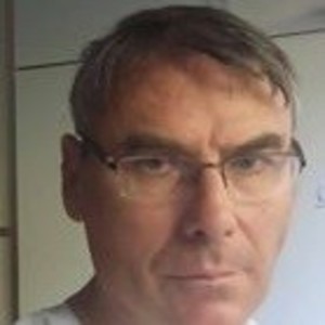 Gilles - Prof d'initiation informatique - Suresnes