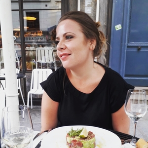 Flora - Prof de programmation - Paris
