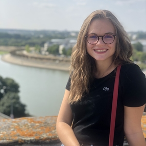 Megan - Prof de maths - Avrillé