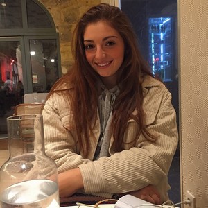 Agathe - Prof d'aide aux devoirs - Bordeaux
