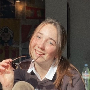 Paloma - Prof de maths - Versailles