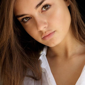 Emma - Prof de maths - Tassin-la-Demi-Lune