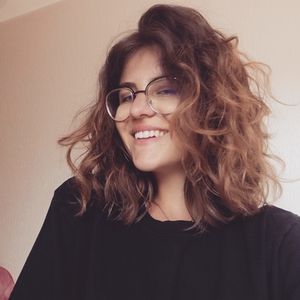 Justine - Prof de design - Paris