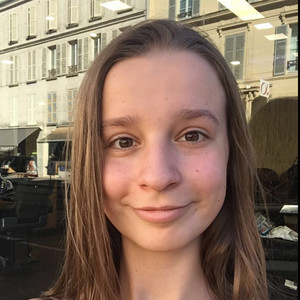 Gabrielle - Prof d'anglais - Thiverval-Grignon