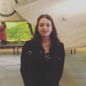 Leila - Prof d'aide aux devoirs - Homécourt