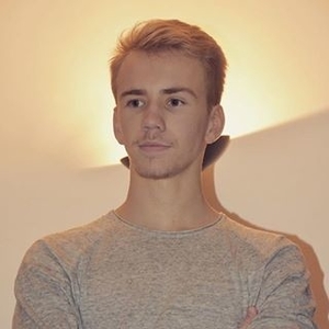 Maxence - Prof de maths - Chauvé