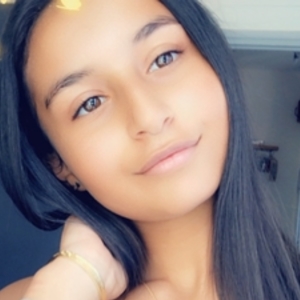Nayla - Prof d'aide aux devoirs - Boulogne-Billancourt