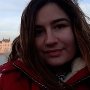 Leonie - Prof de maths - Nîmes
