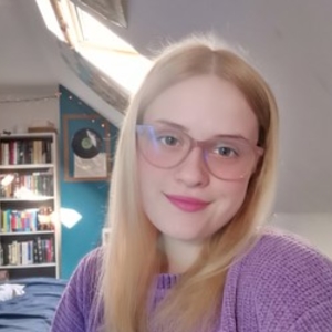 Margot - Prof d'anglais - Valenciennes