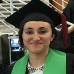 Amel - Prof de physique - chimie - Évry-Courcouronnes