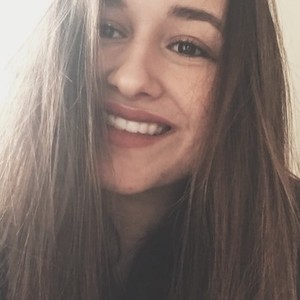 Hélène - Prof de maquillage - Léhon