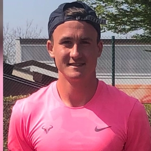 Victor - Prof de tennis - Saint-Germain-lès-Corbeil