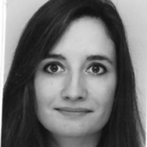 Juliette - Prof de droit civil - Paris