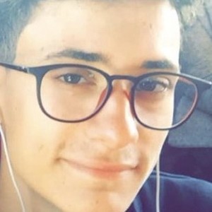 Valentin - Prof de management - Reims