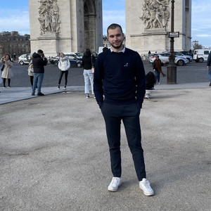 Maxime - Prof de maths - Dijon