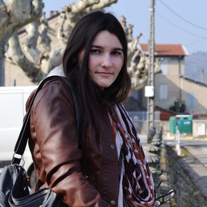 Sandra - Prof d'aide aux devoirs - Ternay