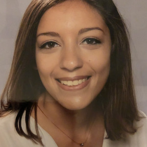Farah - Prof de fle - français langue étrangère - Paris
