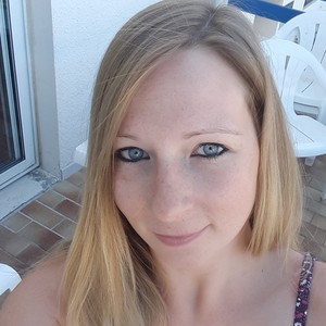 Coralie - Prof de SVT - Metz