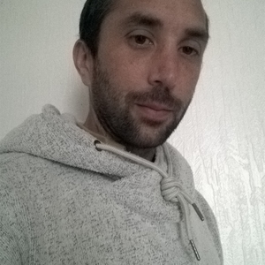 SEBASTIEN - Prof de lecture - La Rochelle
