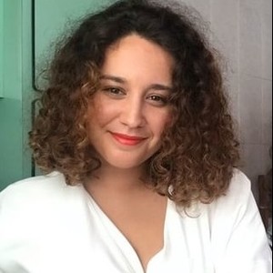 Joana - Prof d'aide aux devoirs - Cailloux-sur-Fontaines