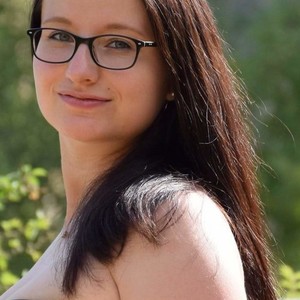 Oceane - Prof d'aide aux devoirs - Bonnieux