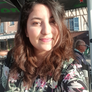 Maroua - Prof de physique - Amiens