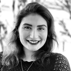 Léa - Prof de marketing - Suresnes