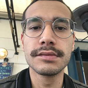 Giovanni - Prof d'italien - Paris