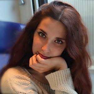 Regina - Prof d'espagnol - Royan