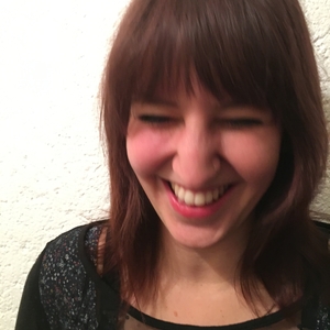 Iris - Prof d'anglais - Cabasse