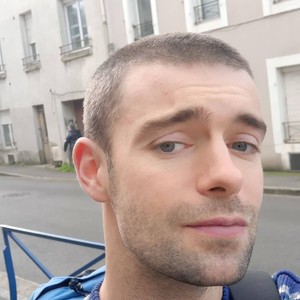 Kevin - Prof de français - Paris