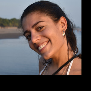 Camila - Prof de soutien scolaire - Paris