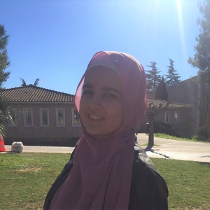 Aisha - Prof d'arabe - Asnières-sur-Seine